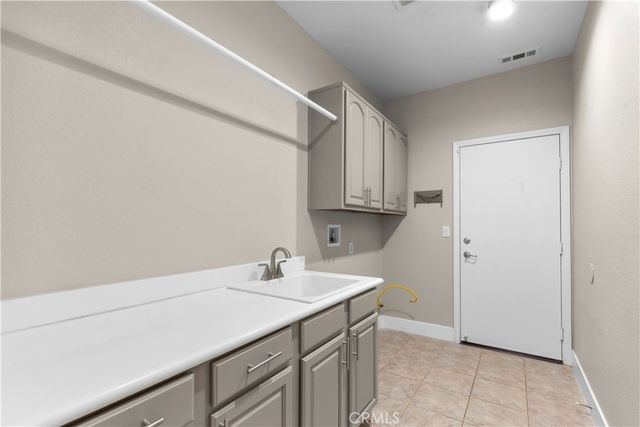 6573 Harrow, Eastvale, CA 91752