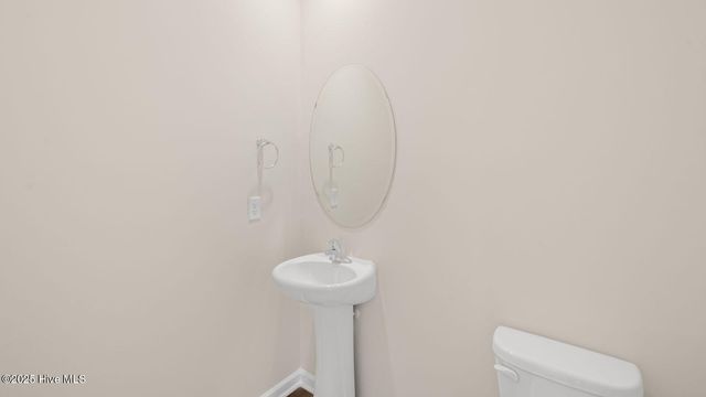 3117 Platinum Circle, West End, NC 27376