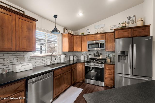 3801 N MAXFLI LN, Post Falls, ID 83854