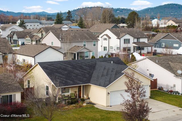 3801 N MAXFLI LN, Post Falls, ID 83854