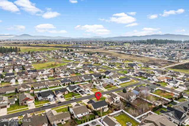 3801 N MAXFLI LN, Post Falls, ID 83854