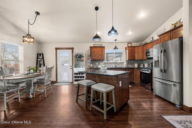 3801 N MAXFLI LN, Post Falls, ID 83854