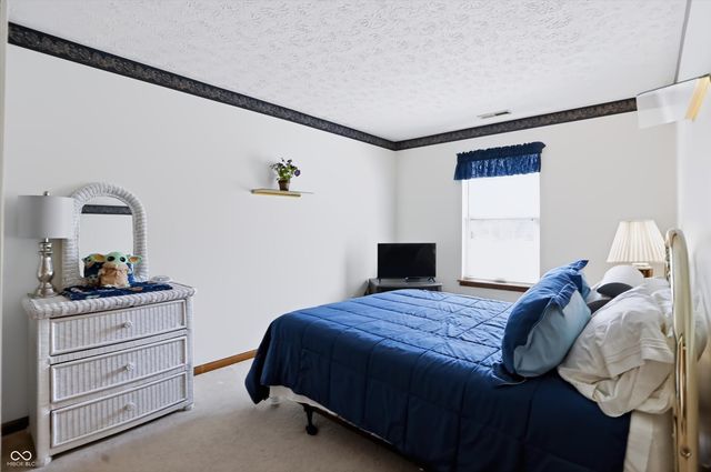 337 Stoneybrook Grove Drive, Greenwood, IN 46142