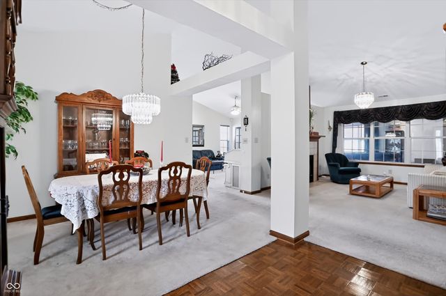 337 Stoneybrook Grove Drive, Greenwood, IN 46142