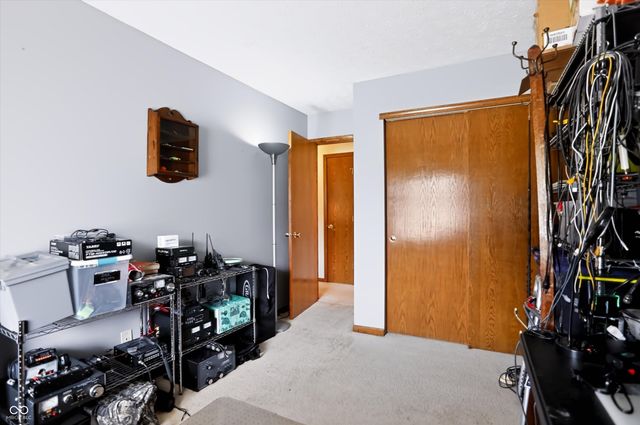 337 Stoneybrook Grove Drive, Greenwood, IN 46142