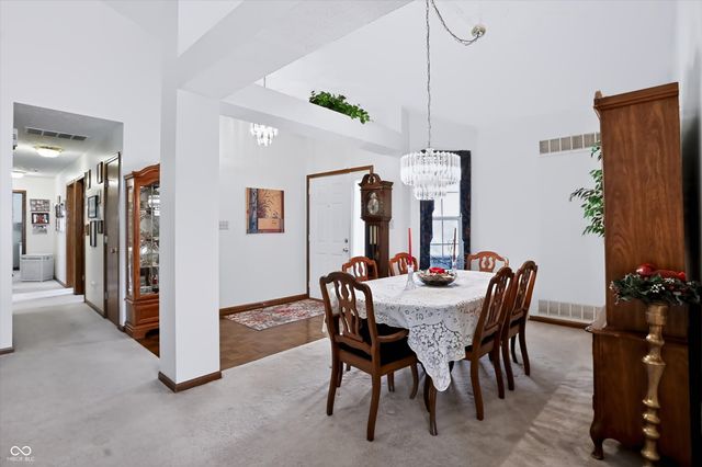 337 Stoneybrook Grove Drive, Greenwood, IN 46142