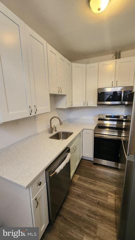 2015 JEFFERSON ST, Baltimore, MD 21205