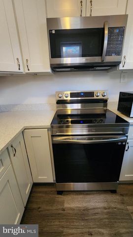2015 JEFFERSON ST, Baltimore, MD 21205