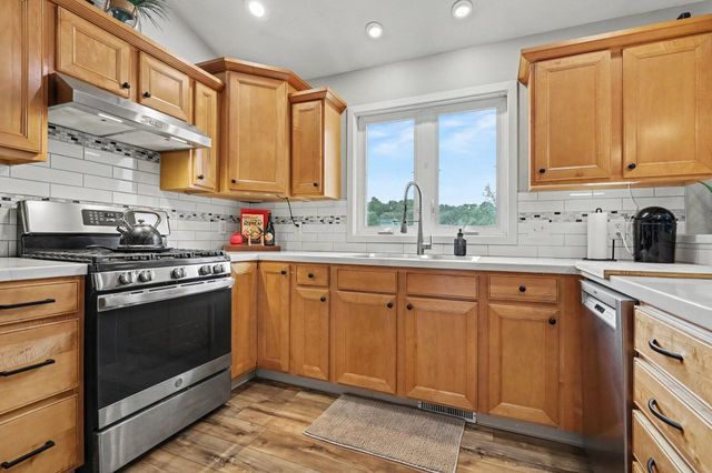 1791 Ericridge Drive, Georgetown Twp, MI 49426