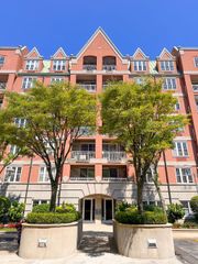 120 Oceana Drive W 4B, Brooklyn, NY 11235