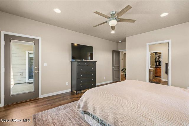 13465 N Telluride LOOP, Hayden, ID 83835