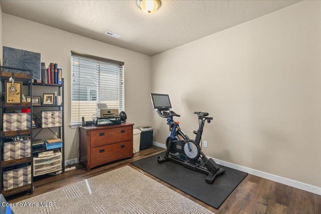 13465 N Telluride LOOP, Hayden, ID 83835
