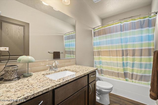 13465 N Telluride LOOP, Hayden, ID 83835
