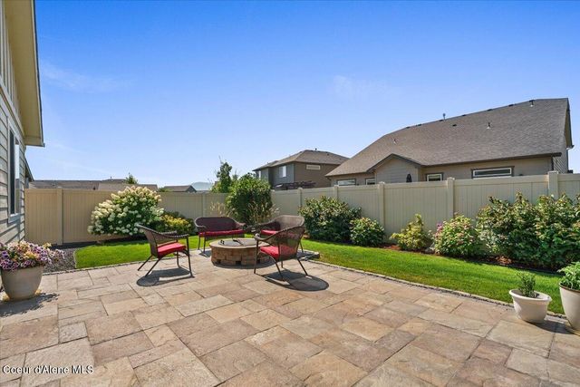 13465 N Telluride LOOP, Hayden, ID 83835