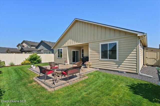 13465 N Telluride LOOP, Hayden, ID 83835