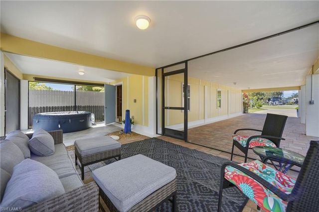 16857 Windcrest DR, Fort Myers, FL 33908