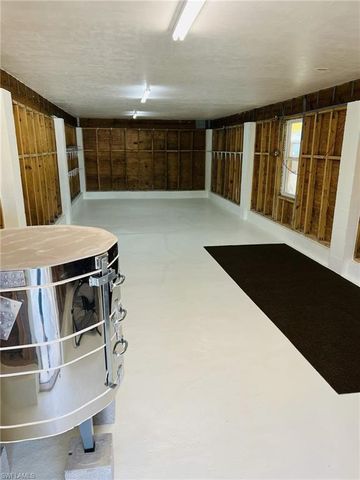 16857 Windcrest DR, Fort Myers, FL 33908