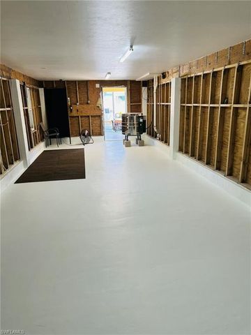 16857 Windcrest DR, Fort Myers, FL 33908