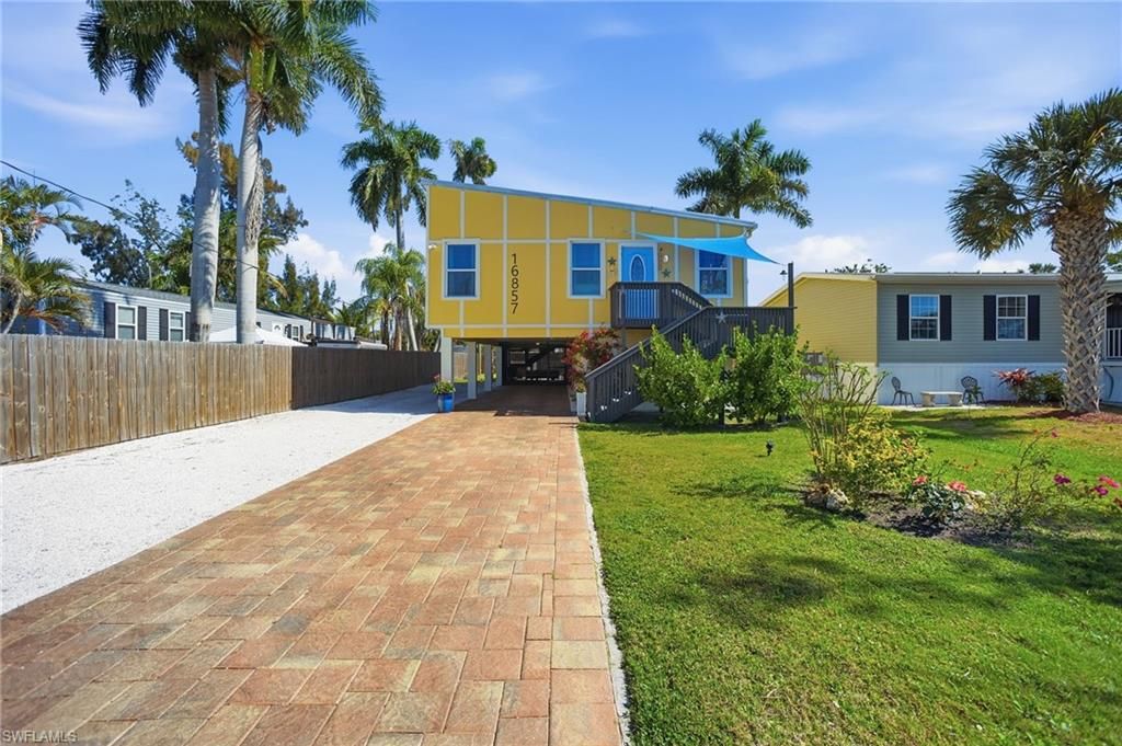 16857 Windcrest DR, Fort Myers, FL 33908