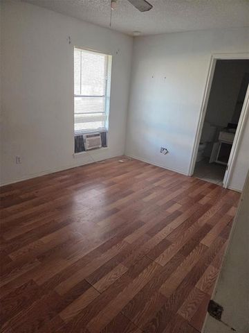 1800 David Terrace, Midwest City, OK 73141