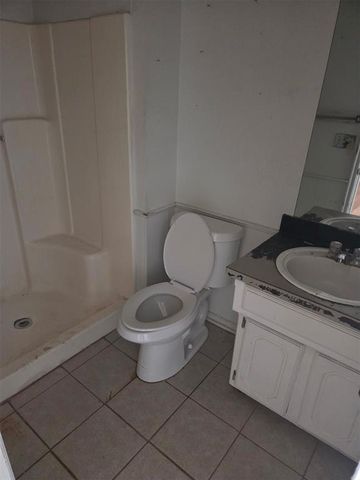 1800 David Terrace, Midwest City, OK 73141