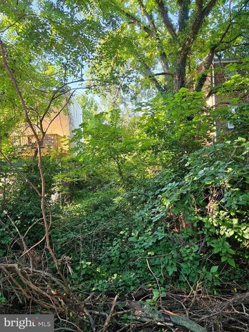 4224 FOOTE ST NE, Washington, DC 20019