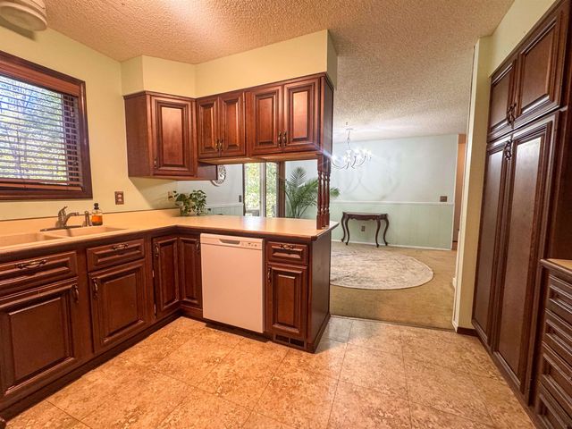 7 Owego Circle, Cherokee Village, AR 72529