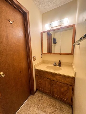 7 Owego Circle, Cherokee Village, AR 72529