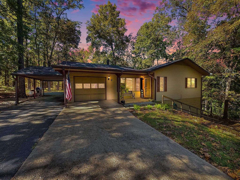 7 Owego Circle, Cherokee Village, AR 72529