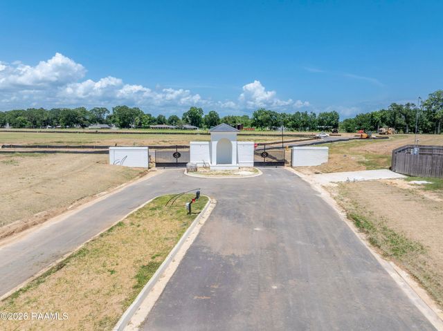 126 Retreat Street, Broussard, LA 70518