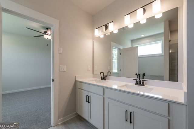 152 Henley Street 13, Canton, GA 30114