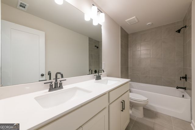 152 Henley Street 13, Canton, GA 30114
