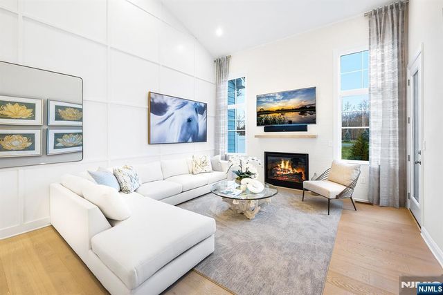 15 Muirfield, River Vale, NJ 07675