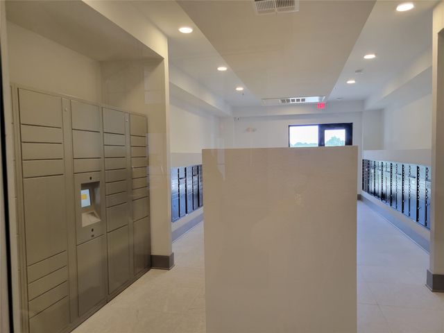 2700 Old Denton Road 1010, Carrollton, TX 75007