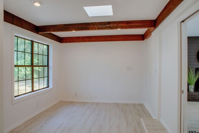 439 N Lone Star LN, Hideaway, TX 75771