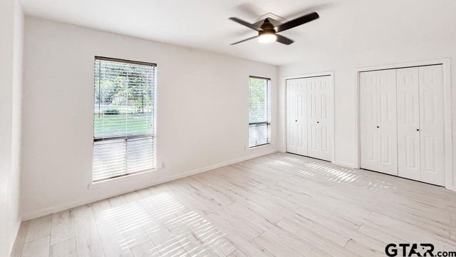 439 N Lone Star LN, Hideaway, TX 75771