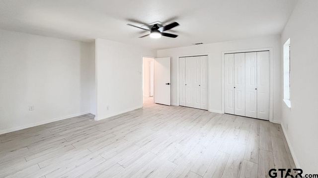 439 N Lone Star LN, Hideaway, TX 75771