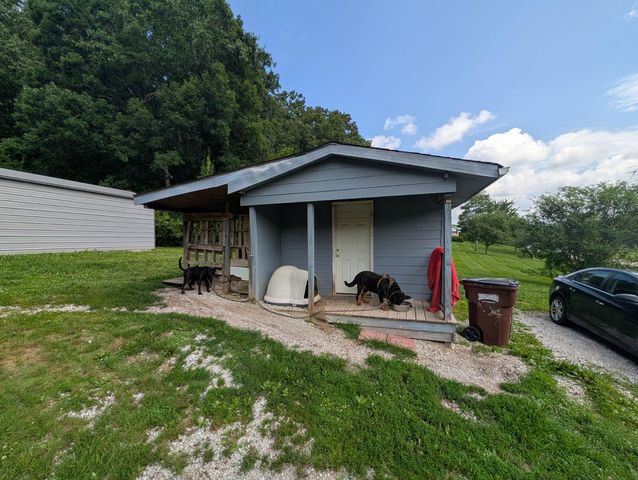 2791 Scaffold Cane Road, Berea, KY 40403