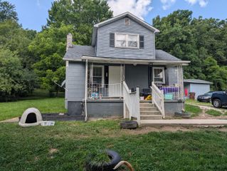 2791 Scaffold Cane Road, Berea, KY 40403