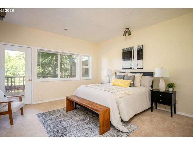 7007 Sw 33RD Pl, Portland, OR 97219