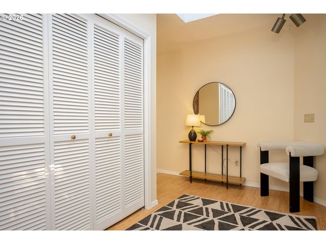 7007 Sw 33RD Pl, Portland, OR 97219