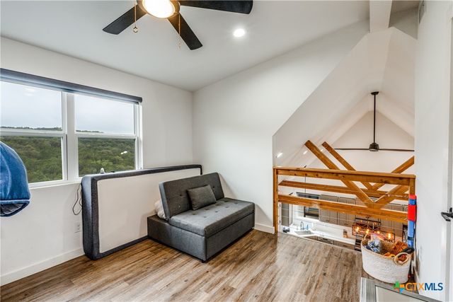 1722 Trail Pass Drive, Canyon Lake, TX 78133