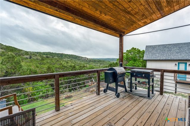 1722 Trail Pass Drive, Canyon Lake, TX 78133
