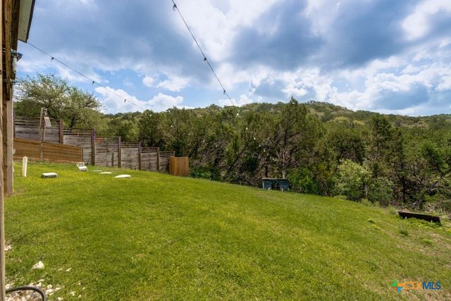 1722 Trail Pass Drive, Canyon Lake, TX 78133