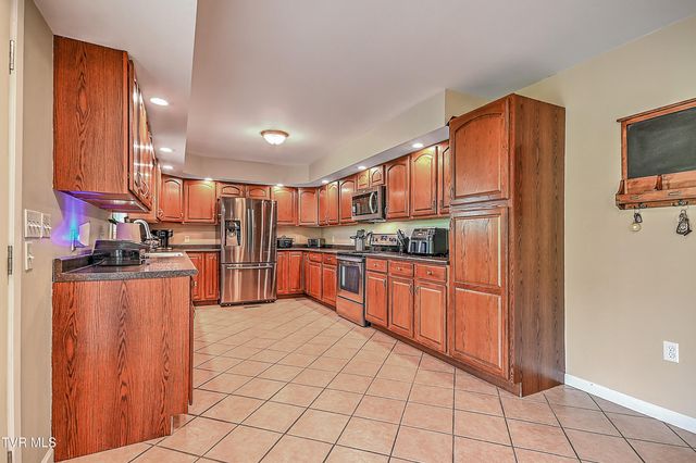 218 Jones Ridge Drive, Dryden, VA 24243