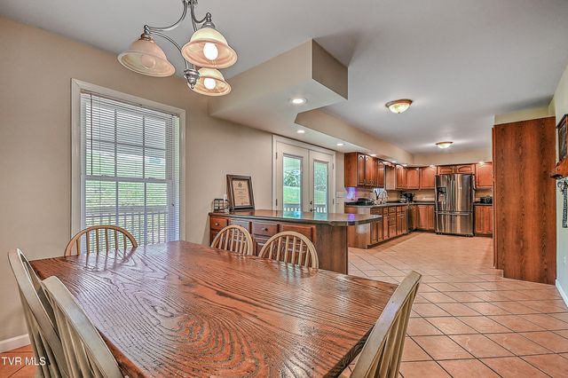 218 Jones Ridge Drive, Dryden, VA 24243
