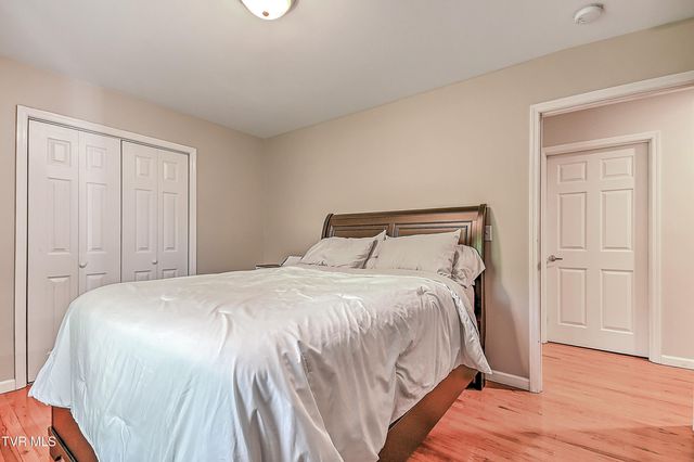 218 Jones Ridge Drive, Dryden, VA 24243