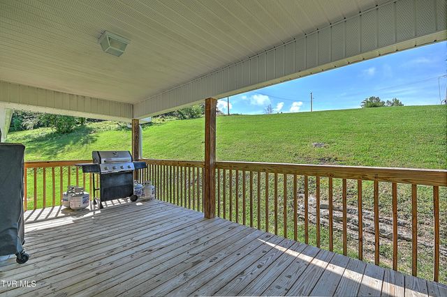 218 Jones Ridge Drive, Dryden, VA 24243