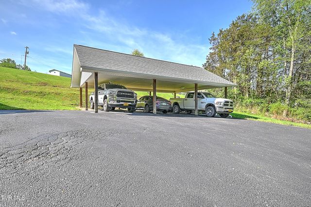 218 Jones Ridge Drive, Dryden, VA 24243