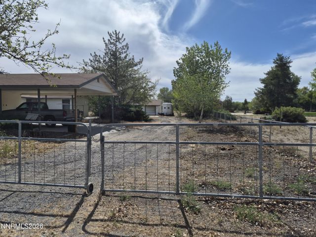 1140 Pine Road, Fallon, NV 89406